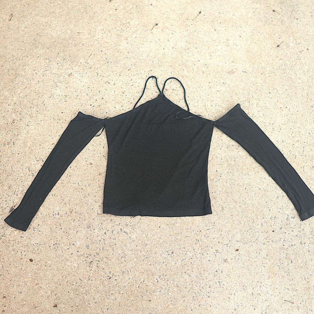 SHEIN Black Cold Shoulder Top Size L Halter Neck Long Sleeve Ribbed Knit Shirt